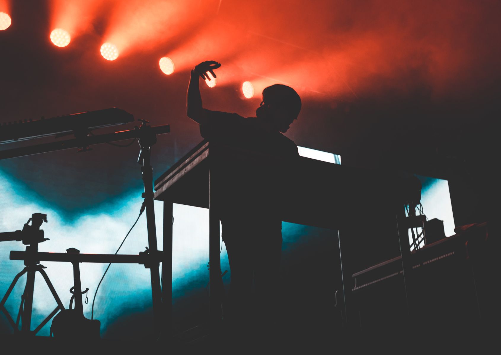 EDM